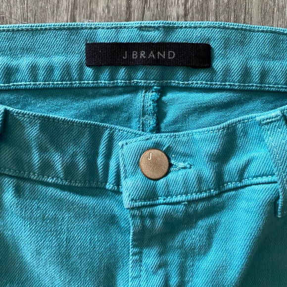 J Brand “Selena” Real Life Rigid Jeans NWT - Picture 8 of 10